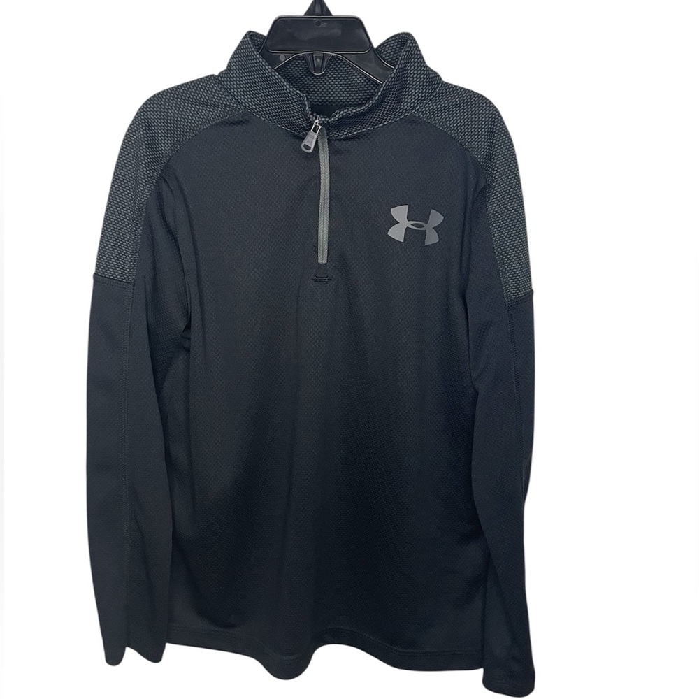 Under Armour Black Long Sleeve Quarter Zip Loose Fit Heat GearShirt-Youth Small
